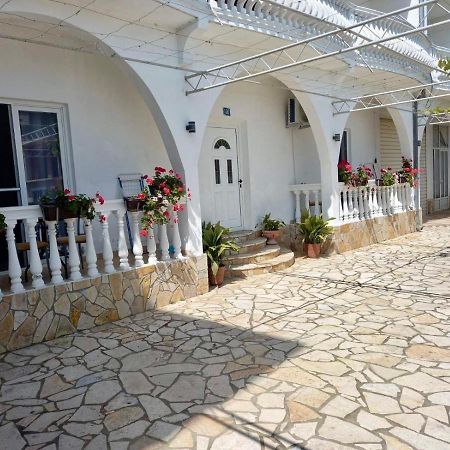 Apartments Sr Ulcinj Esterno foto